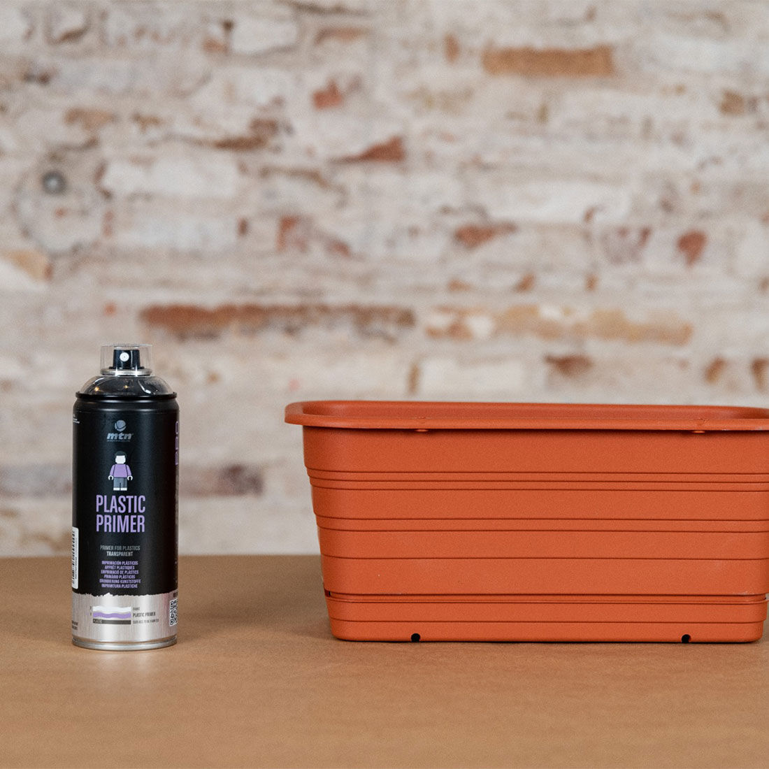 MTN Pro Plastic Primer Spray Paint 400mL, , scanz_hi-res