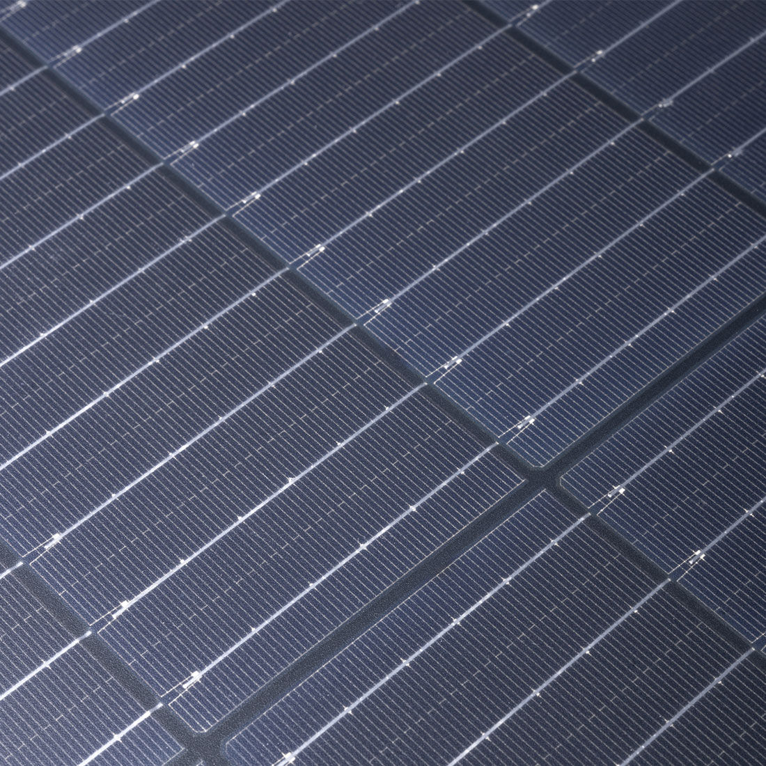 Hardkorr 200W Portable Solar Blanket with 15A Smart Solar Regulator, , scanz_hi-res