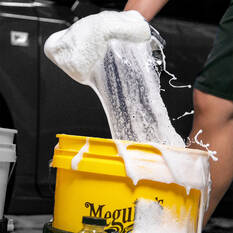 Meguiar's Hybrid Ceramic Wash & Wax 1.4 Litres, , scanz_hi-res