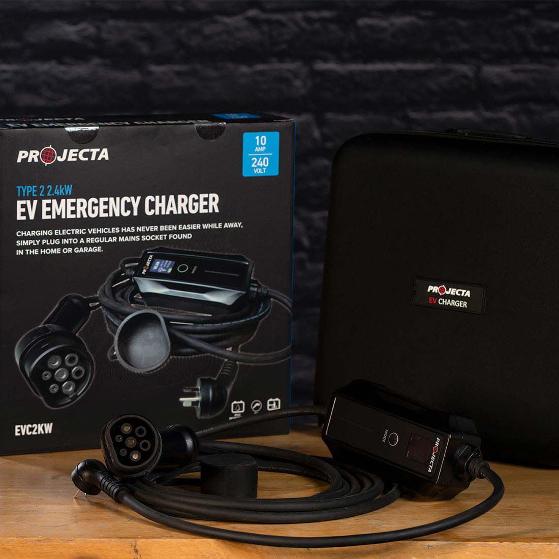 Projecta Electric Vehicle Portable Charger 240V 2.4KW 10A, , scanz_hi-res