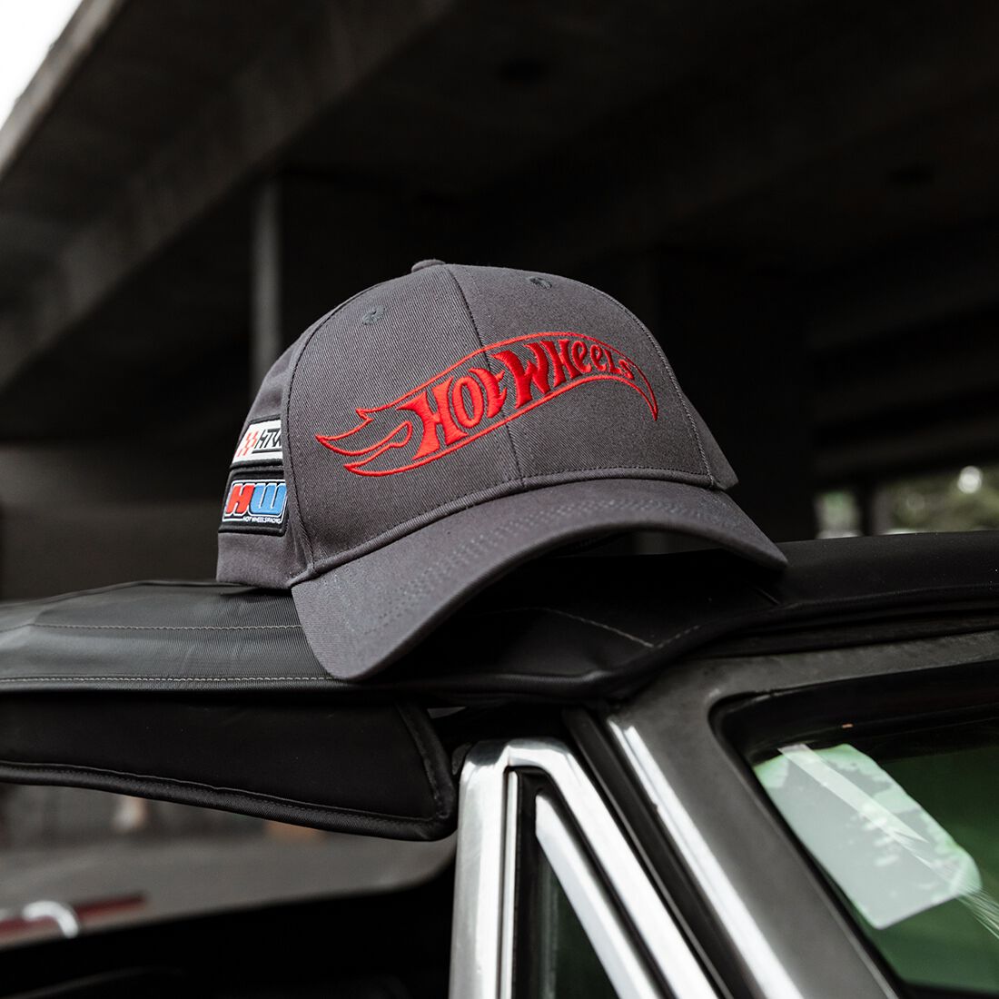 Hot Wheels Vintage Cap Black, , scanz_hi-res