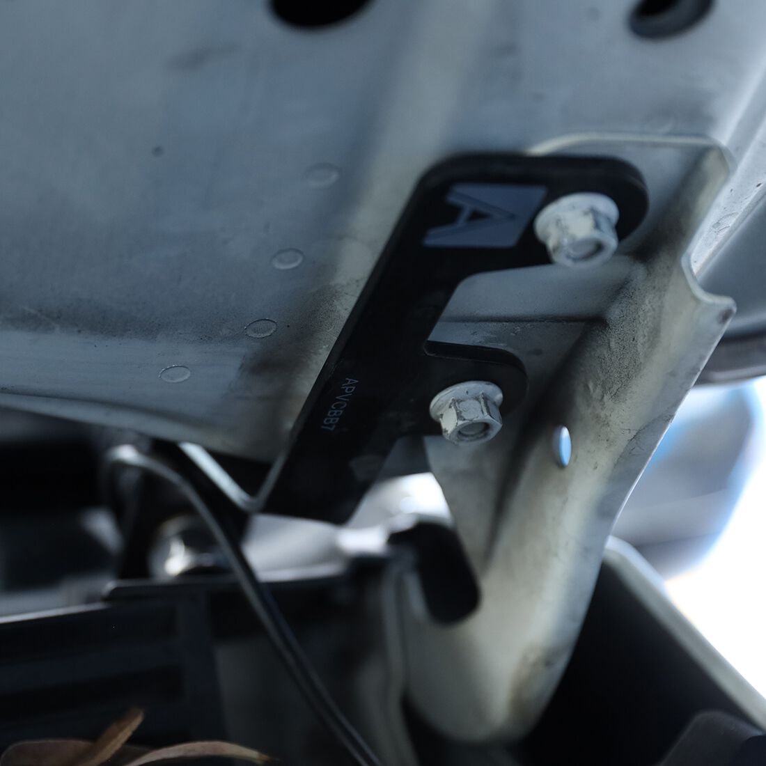 Aerpro UHF Antenna Bracket - Mitsubishi Triton, , scanz_hi-res