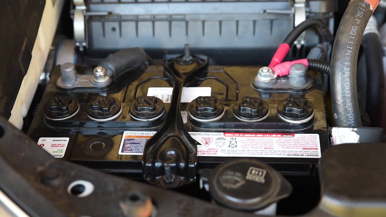 Battery & battery box