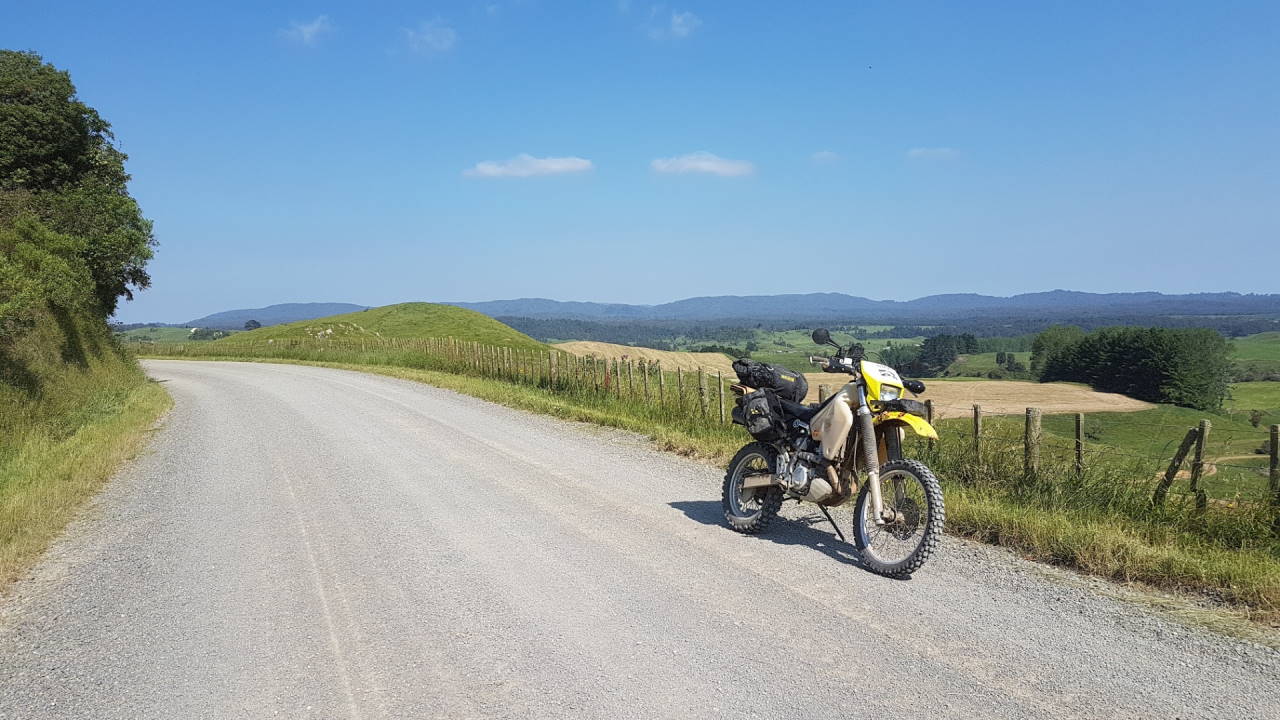 2001 Suzuki DR-Z400E - Gravel