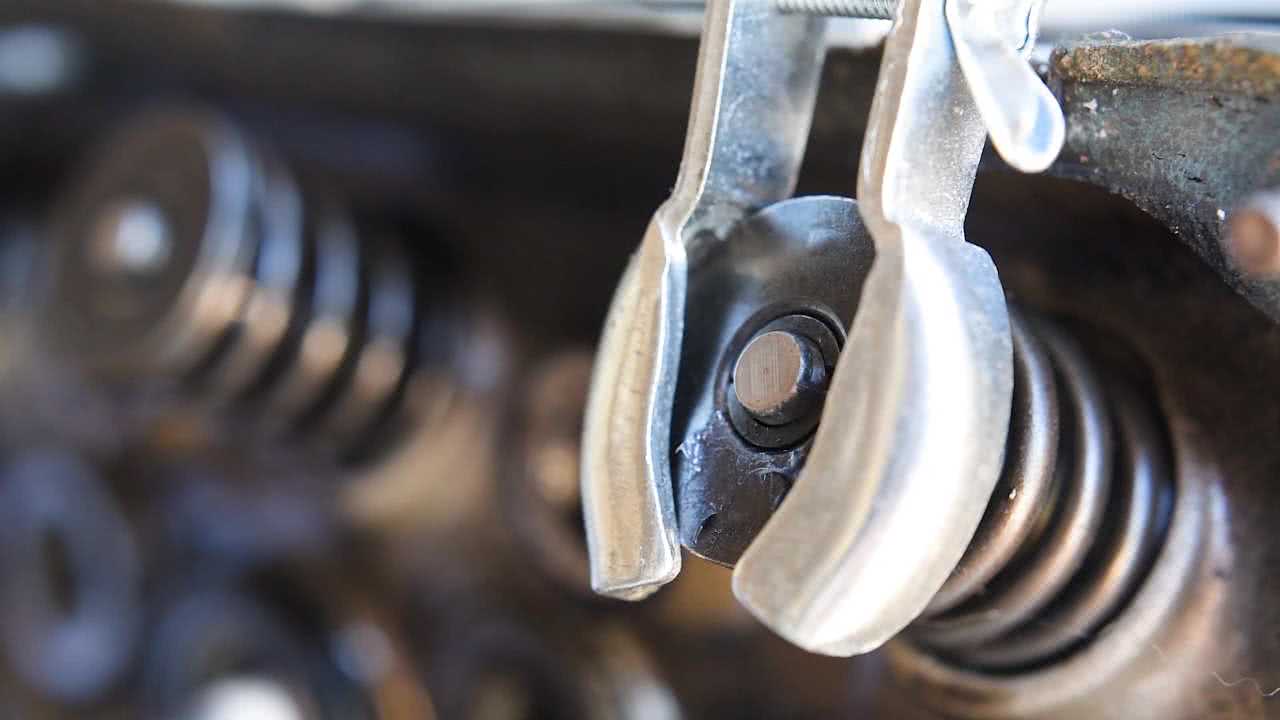 How To Use A Valve Spring Compressor atelieryuwa.ciao.jp