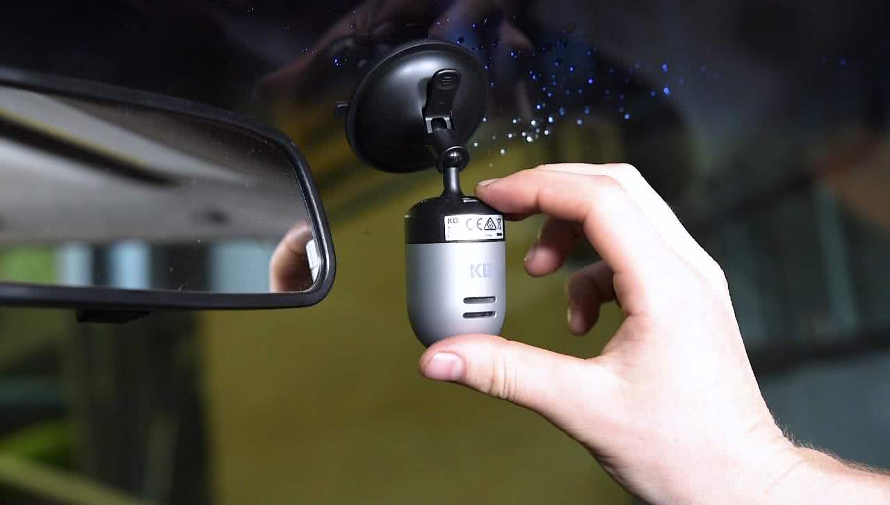 Dashcam mounting